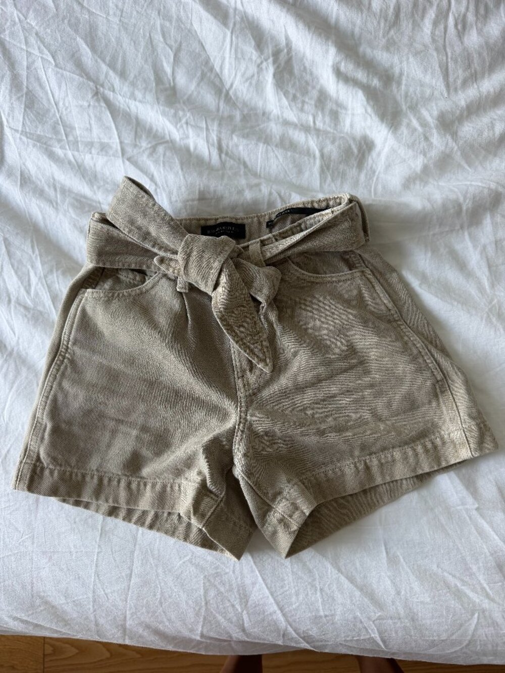 Banana Republic High Waisted Shorts w/ Removable Belt
